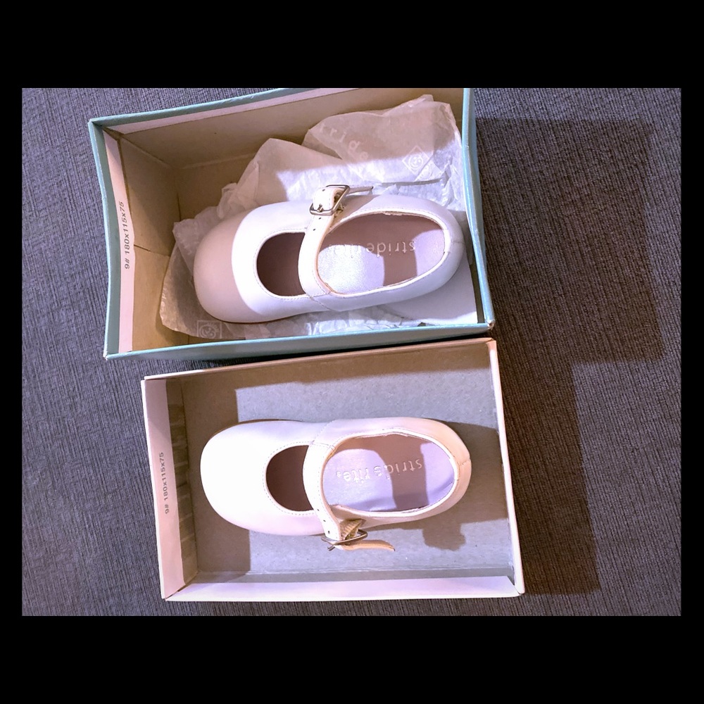 White stride rite maryjanes - never worn